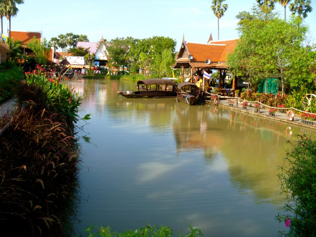 Floating Markets Ayuthaya Thailand