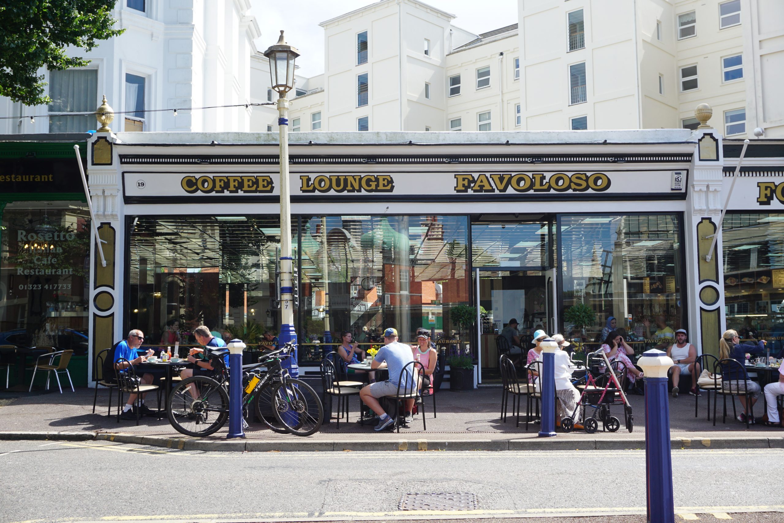 Favo'loso, Eastbourne, East Sussex, England